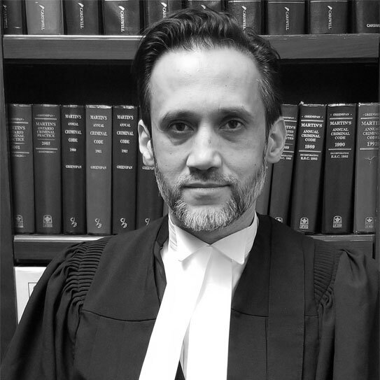 Anser Farooq - Pakistani lawyer in Mississauga ON